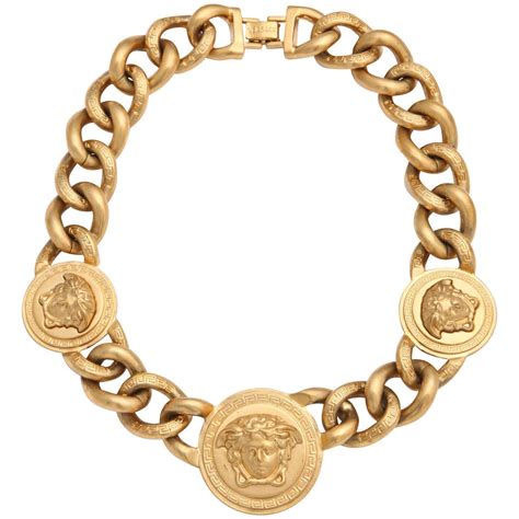 versace gold chain men.